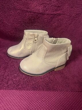 Cat & Jack Shimmery Ankle Boots with Back Bow